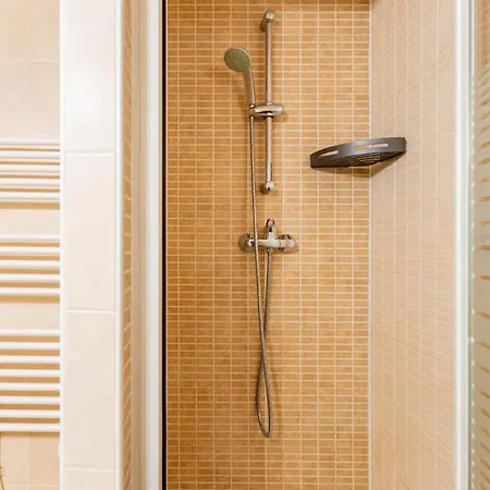 Duplex Classe 4 Etoiles Plein Centre Village *