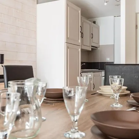 아파트 Duplex Classe 4 Etoiles Plein Centre Village 생라리술랑